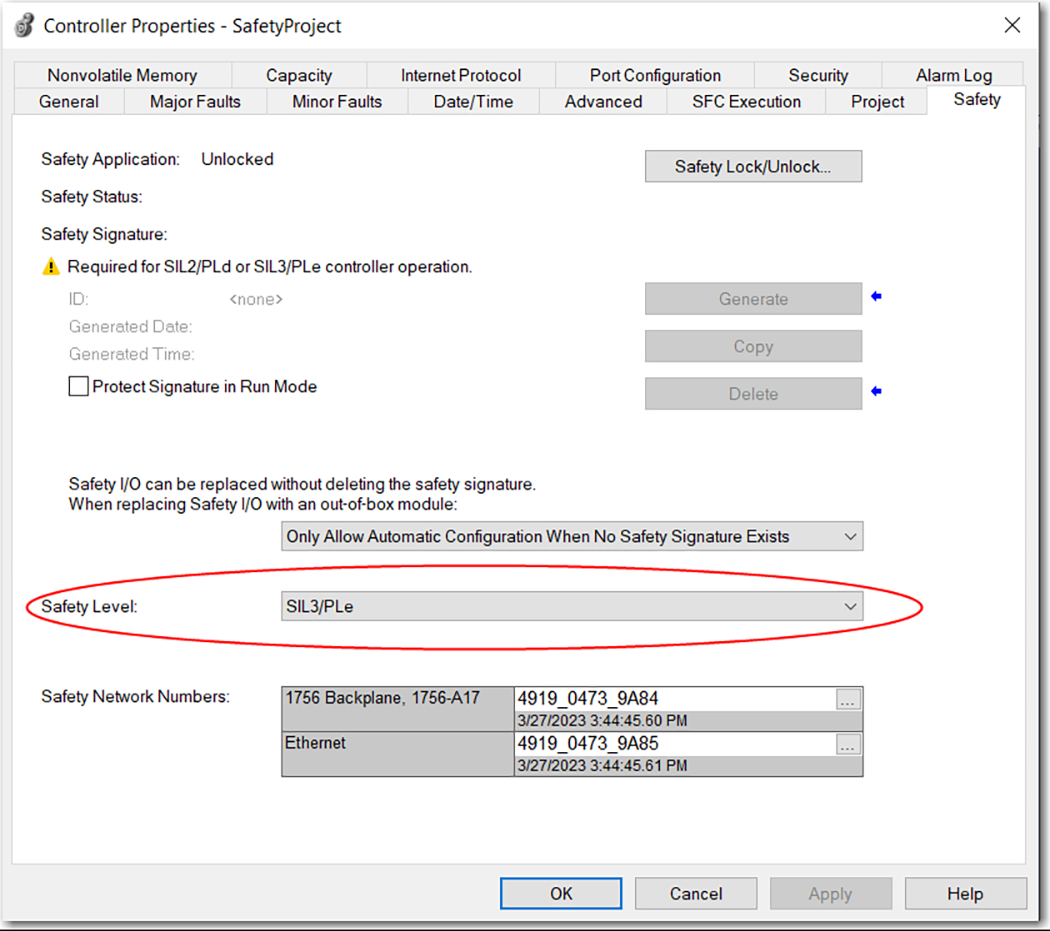 下图显示了在 Logix Designer 中为 GuardLogix 5580 控制器设置安全级别的位置。