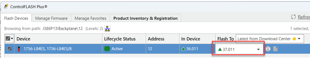 下图显示了要在 ControlFLASH Plus 软件中将 GuardLogix 5580 控制器刷新到的固件版本的位置。